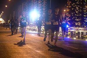 BIB: 2353, 40422, 42130
                            <button type="button" onclick="openModal(18277935)" class="btn btn-primary btn-sm float-right btn-popup" data-toggle="modal" data-target=".modal-high-quality">
                        <i class="fas fa-shopping-cart"></i> Add to Cart
                    </button>
                                            <button type="button" onclick="isThisMe(18277935, true)" class="btn btn-success btn-sm float-right btn-popup btn-isme hidden" data-toggle="tooltip" data-placement="bottom" title="นี่คือรูปของคุณใช่ไหม คลิกที่นี่เพื่อเอาเข้าอัลบั้ม">
                        <i class="fas fa-plus"></i> Add to album
                    </button>
                    <button type="button" onclick="isThisMe(18277935, false)" class="btn btn-warning btn-sm float-right btn-popup btn-isnotme hidden">
                        <i class="fas fa-ban"></i> Remove from album
                    </button>